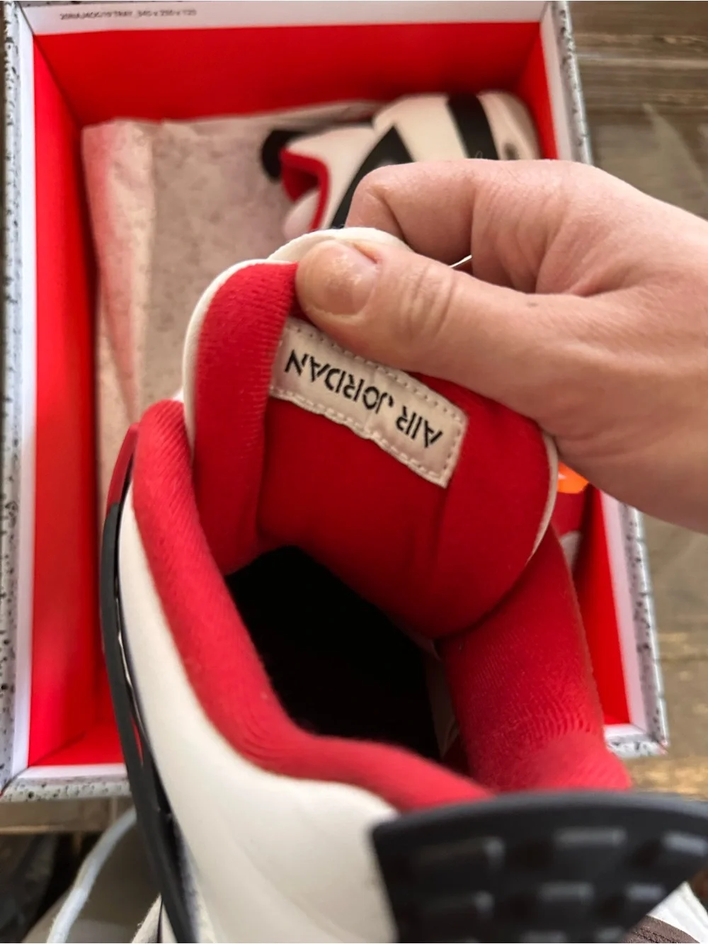 Air Jordan 4 Retro OG ‘fire red’ 2020 Low-Top Sneaker